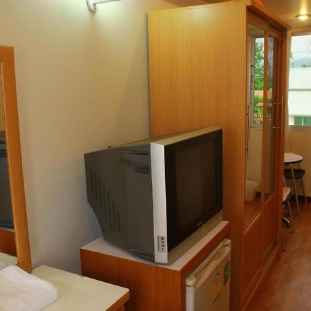 Ratchaphruek 2007 Hotel Chom Thong Zewnętrze zdjęcie