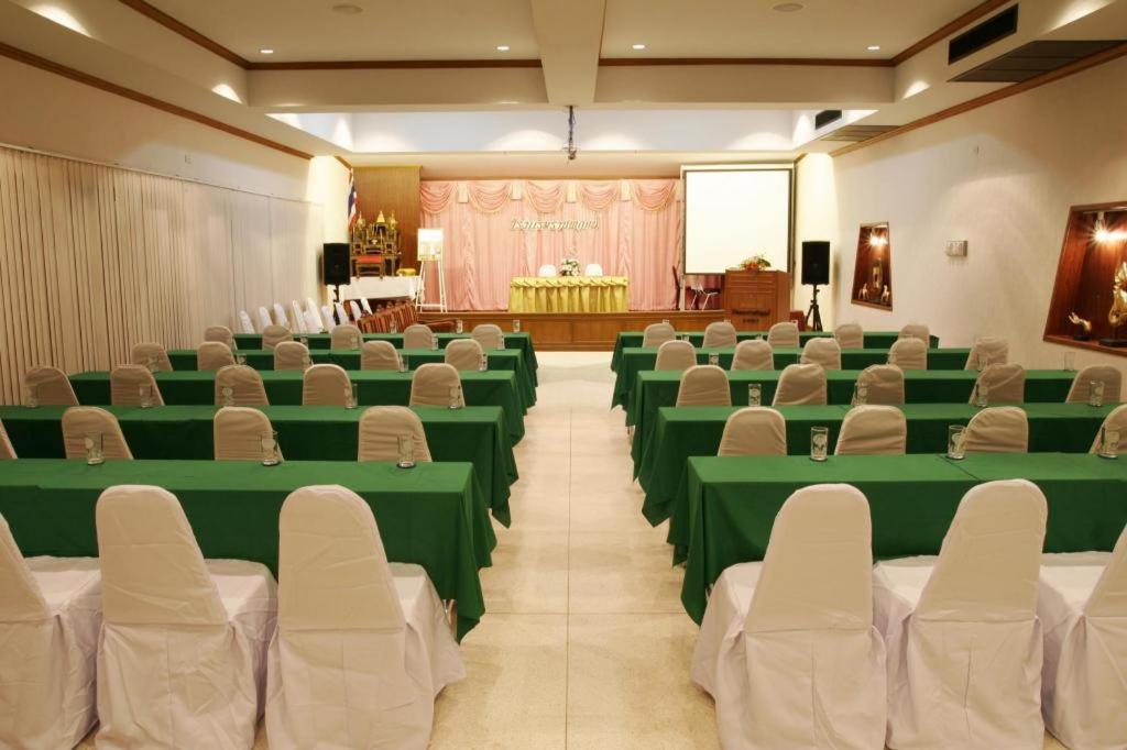 Ratchaphruek 2007 Hotel Chom Thong Zewnętrze zdjęcie