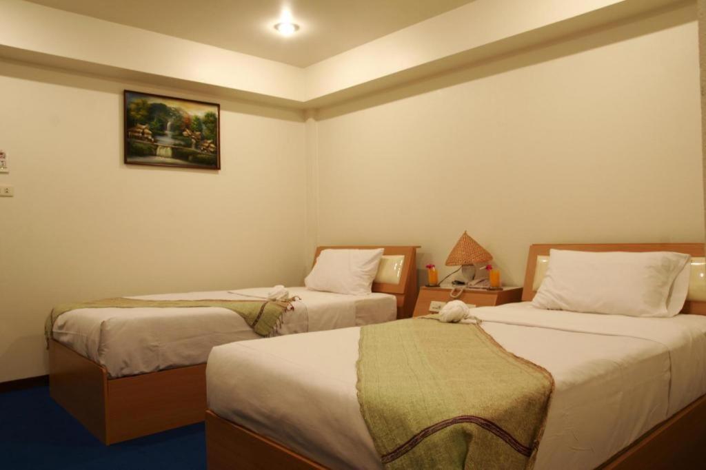 Ratchaphruek 2007 Hotel Chom Thong Zewnętrze zdjęcie